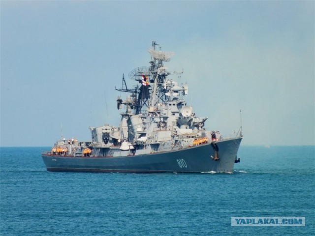 В Средиземное море отправили российский флот!