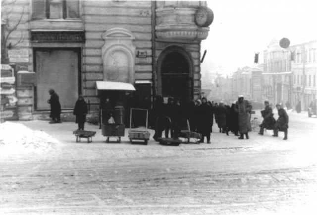 Фотографии из оккупированного немцами Харькова