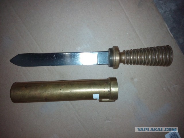 Ну раз пошла такая тема, про загадки, ловите.