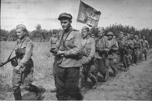 Фотографии из прошлого нашей страны-3
