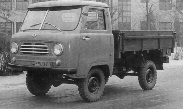Еще немного винтажной авторекламы