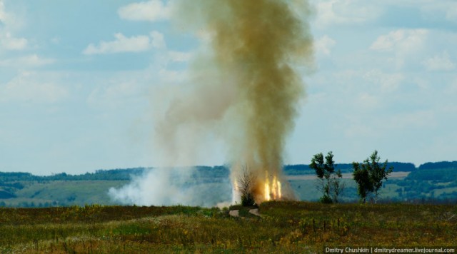 Разрушитель на полигоне Погоново