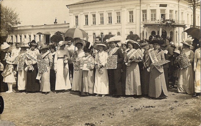 Москва 1910-х в фотографиях: от большой деревни до столицы новой советской страны
