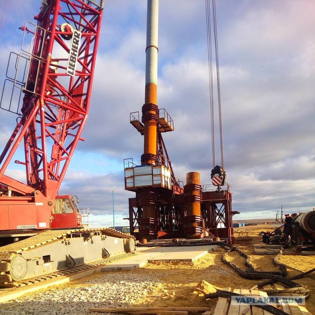 Керчане полюбили мост через пролив