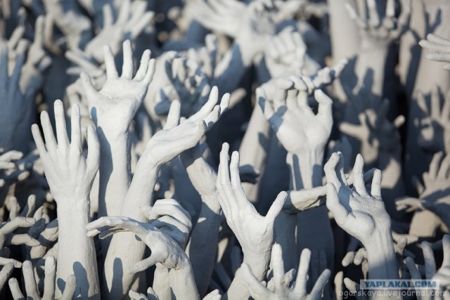 Белый храм в Чианг Рае (Wat Rong Khun)