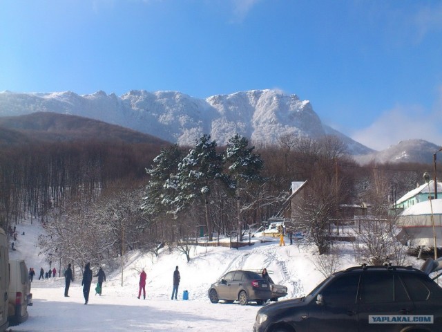 Крым. Терновка. Зимние дороги.