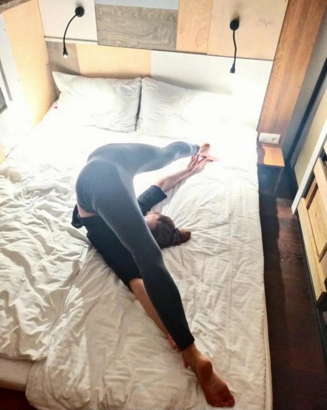 Девушки в спортивной форме - 2!