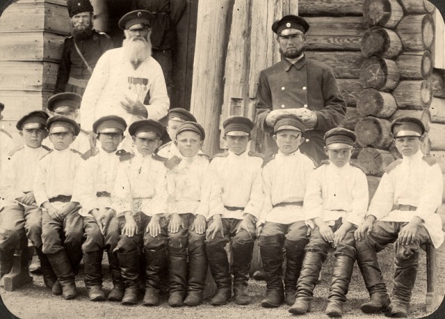 Сибирские казаки на службе и дома. Альбом 1911 года
