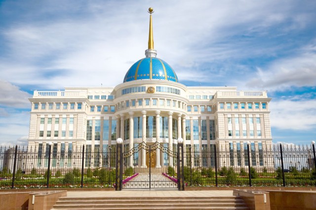 Что Токаев выбил у Макрона за уран?