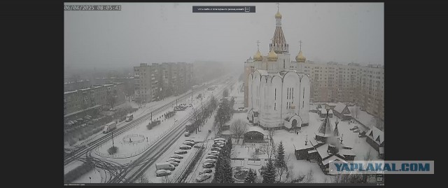 Москву завалило снегом. В столицу вернулась зима из-за циклона «Зион»