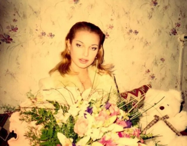 Девчата из 90-х и 00-х 26.02.2026