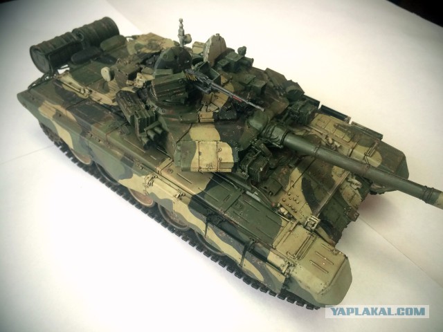 Модель танка Т-90А в масштабе 1/35