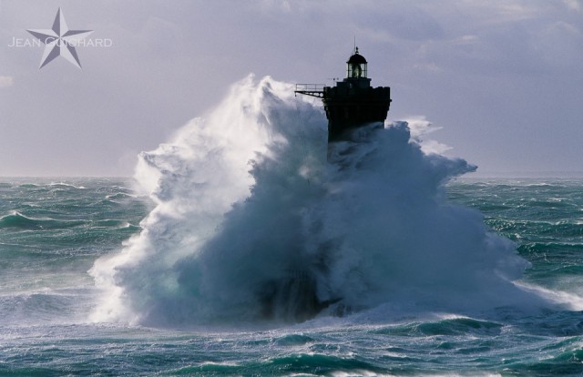 Маяк де Кереон (Le Phare de Kereon). А что там внутри?