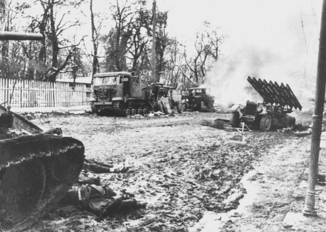 Ленд-лиз–стория американской военной помощи СССР