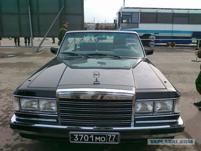 Немножко о парадных ЗИЛ-41041 АМГ