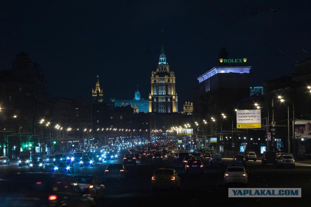 Ночные и вечерние фотографии Москвы