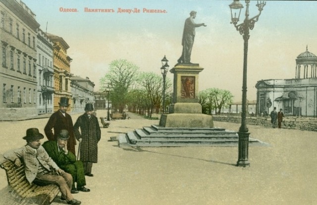 Как герцог де Ришелье поборол эпидемию чумы, или почему в Одессе стоит памятник Дюку