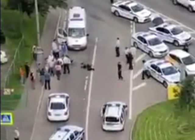 Неизвестный открыл стрельбу на Ленинском проспекте в Москве (15.06.20)