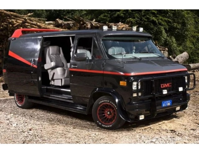 10 красивейших «киношных» автомобилей в истории Голливуда