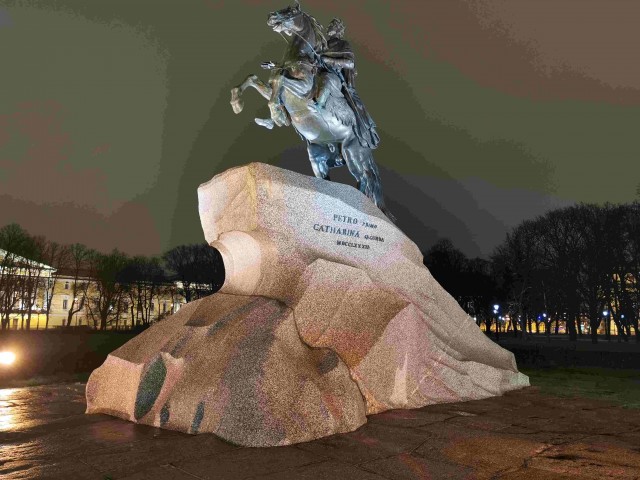 Бронзовый «Медный всадник»