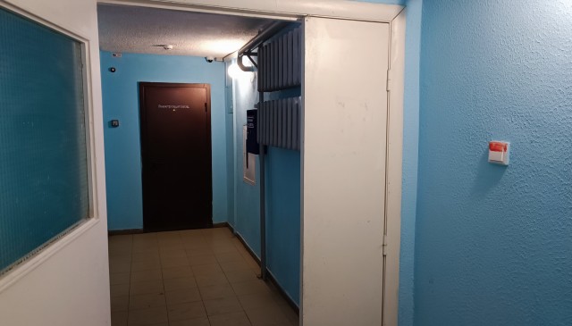 Батарея отопления под потолком