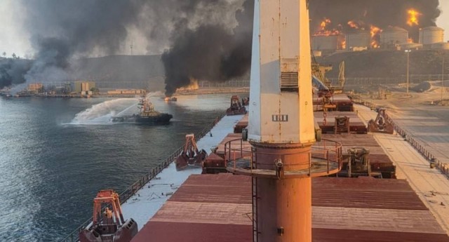 Тем временем Иран держит своё слово и продолжает наносить удары по объектам ТЭК стран Персидского залива.