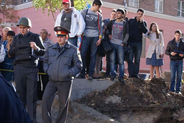 Вскрытие старинных склепов в Ростове-на-Дону