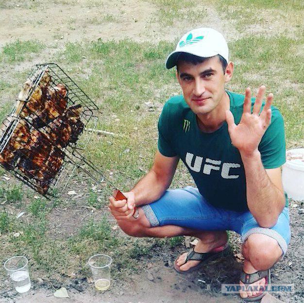 Он был военным, его уволили за пьянку, тогда он сменил имя и устроился в МВД