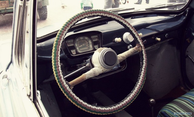 Выставка ретро автомобилей