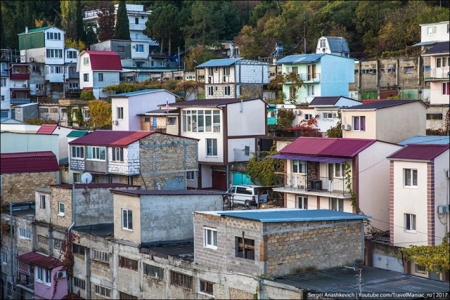 Крымские отельеры отменяют бронь туристов ради большего заработка