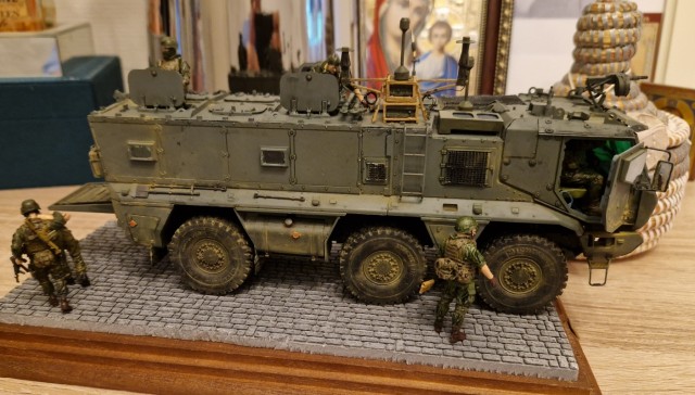 Своими руками.Тайфун К /  Typhoon K 1/35