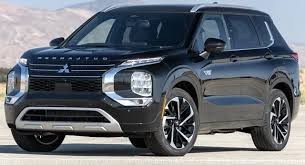 Названа стоимость всех версий Mitsubishi Outlander 2025 (но для рынка США)