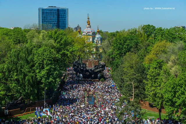 Алматы отмечает День Победы