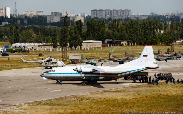 Липецкая авиабаза. Су-25 и Су-24