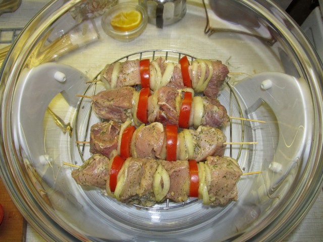 Шашлык в рамках дома, квартиры