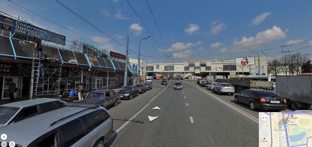 Снос торговых зданий в Москве
