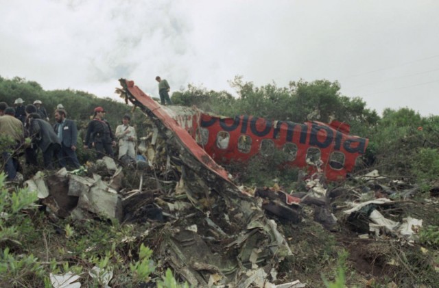 30 лет назад в ноябре 1989 года в небе над столицей Колумбии взорвался самолет, что было спланированным терактом Пабло Эскобара