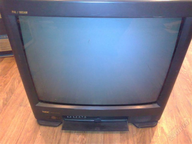 Легендарные телевизоры 90-х: Funai, JVC, Aiwa и другие.