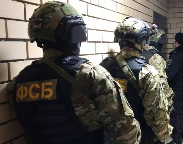 В Саратовской области уничтожен мужчина, готовивший теракт на железнодорожном мосту