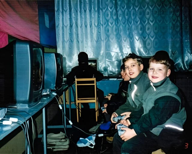 Интересные фотографии 1990 -х 04.01.26