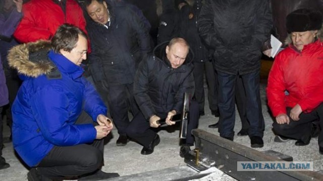 Они ушли, побросав свои лазерные болгарки