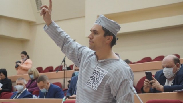 *БАЯН*В Саратове задержан Николай Бондаренко. Он может лишиться права идти на выборы