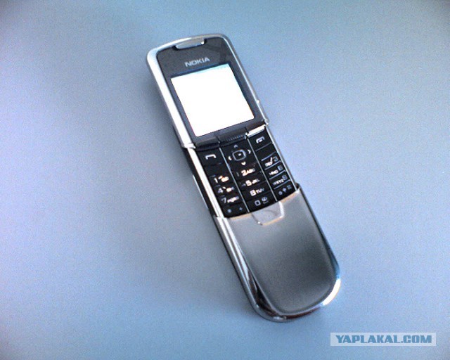 Nokia взялась за «старое» – компания выпустит кнопочную раскладушку