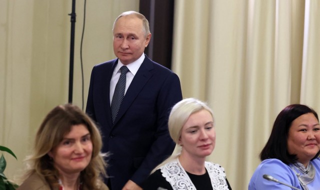 На встречу «матерей мобилизованных» с Путиным пришли участницы провластных движений и сотрудницы госорганизаций