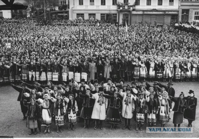 Пленные американцы в Париже 1944г.