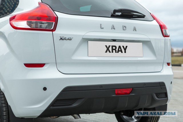 Представлен официальный облик LADA XRAY