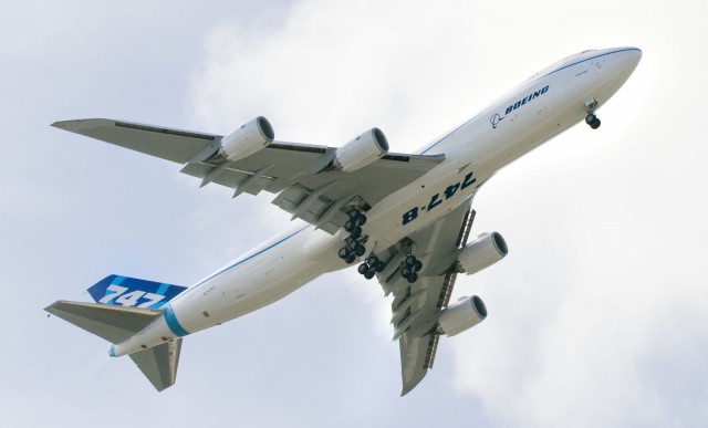 KLM показала как распаковывали новый Boeing 787