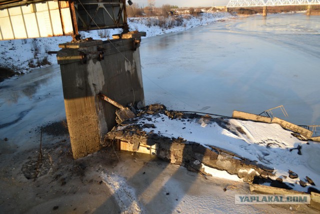 Обрушился мост в Архангельской области