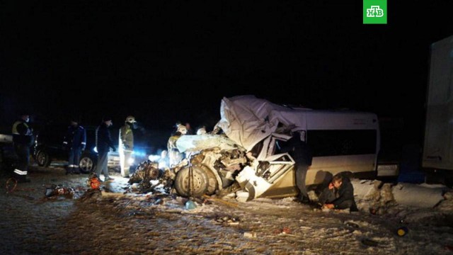 Десять человек погибли в автокатастрофе под Самарой