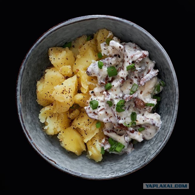 Лисички в сливочном соусе, с картошкой